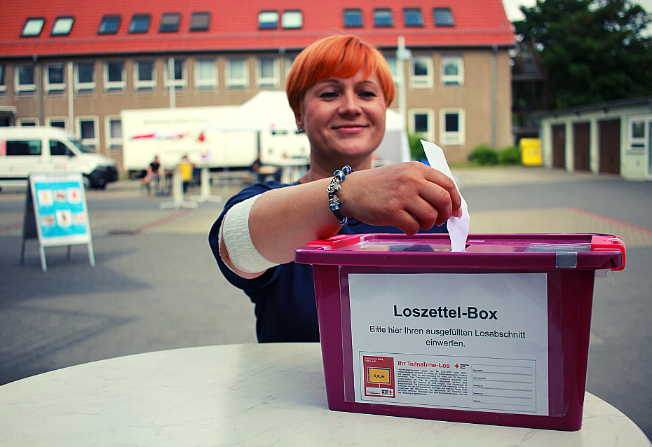 Isabelle Czingon bei der Sommer-Blutspendeaktion in Cottbus