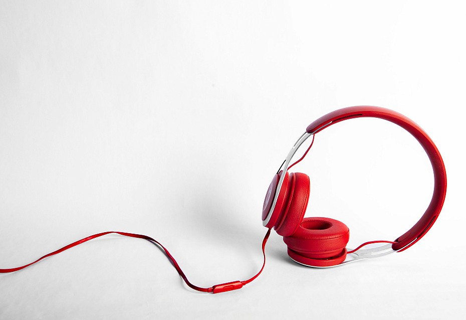 Rote Kopfhörer Blutspende Podcast
