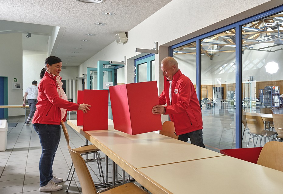 DRK Hohentengen Spende Sporthalle