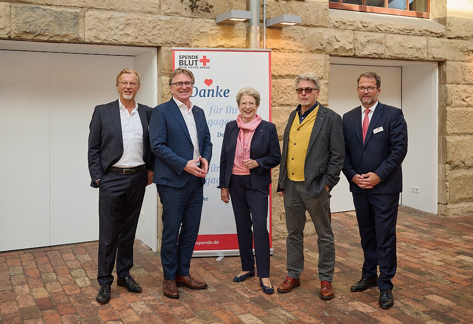 Gruppenbild; Prof. Dr. Torsten Tonn, Manfred Lucha, Barbara Bosch, Peter Löchle & Wolfgang Rüstig