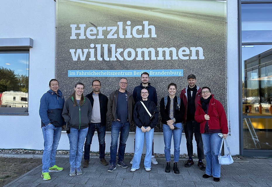 gruppenfoto-linthe-fahrsicherheitstraining