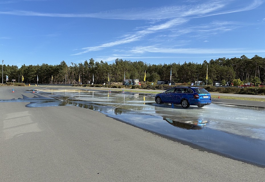 fahrsicherheitstraining-linthe-fahrzeug-auto