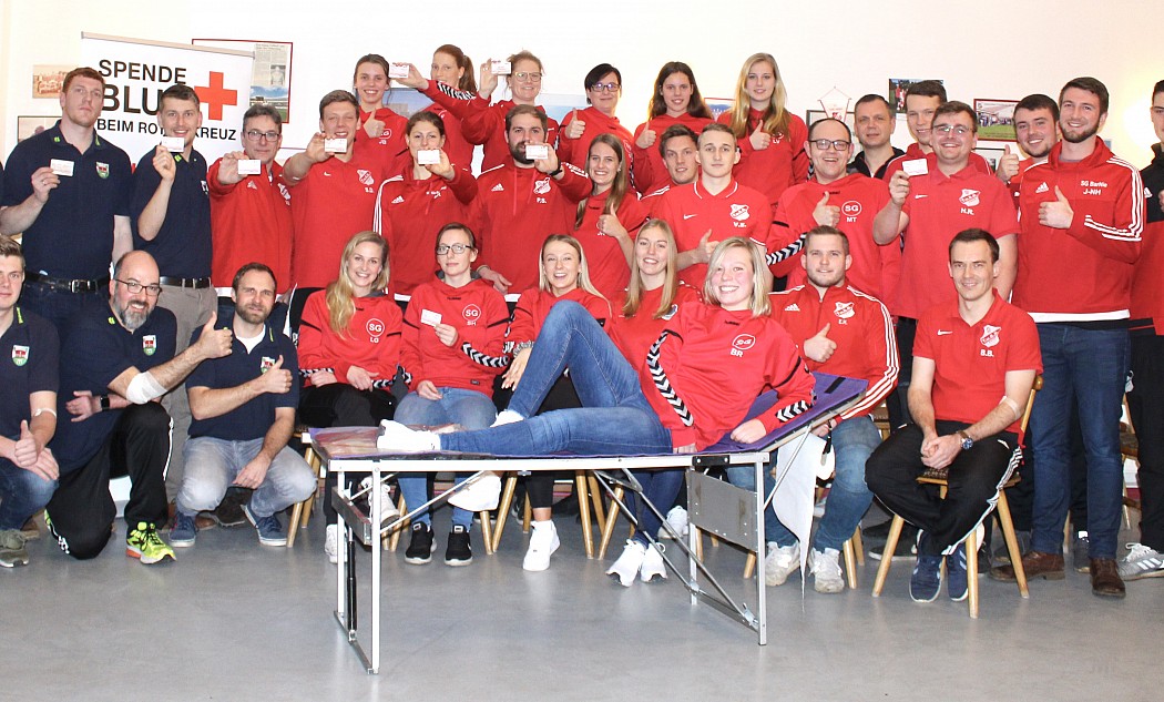 Mitglieder der Fußballabteilung des TuS Bargstedt