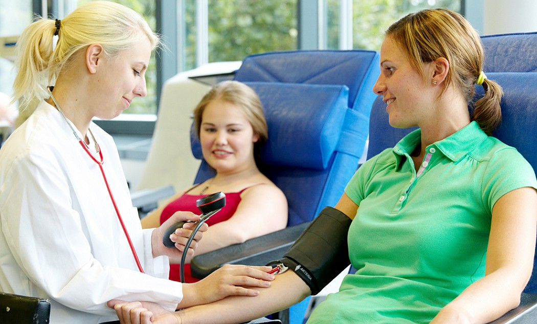 Bei jeder Blutspende wird auch der Blutdruck gemessen