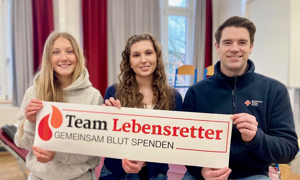 gruppenbild-logo-lächeln-blutspende