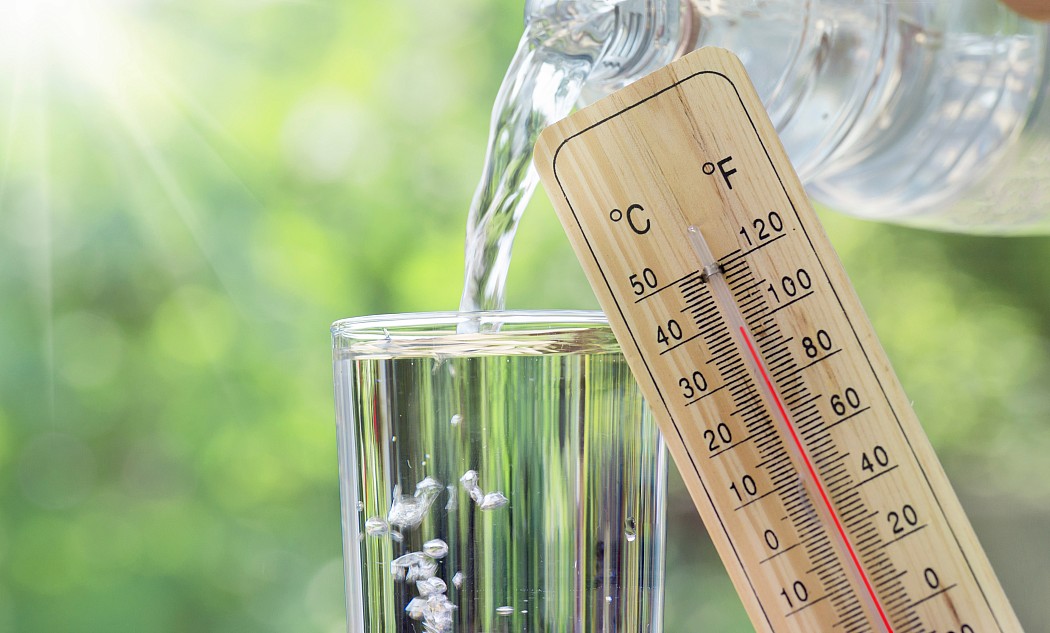 hitze-glas-wasserglas-wasser