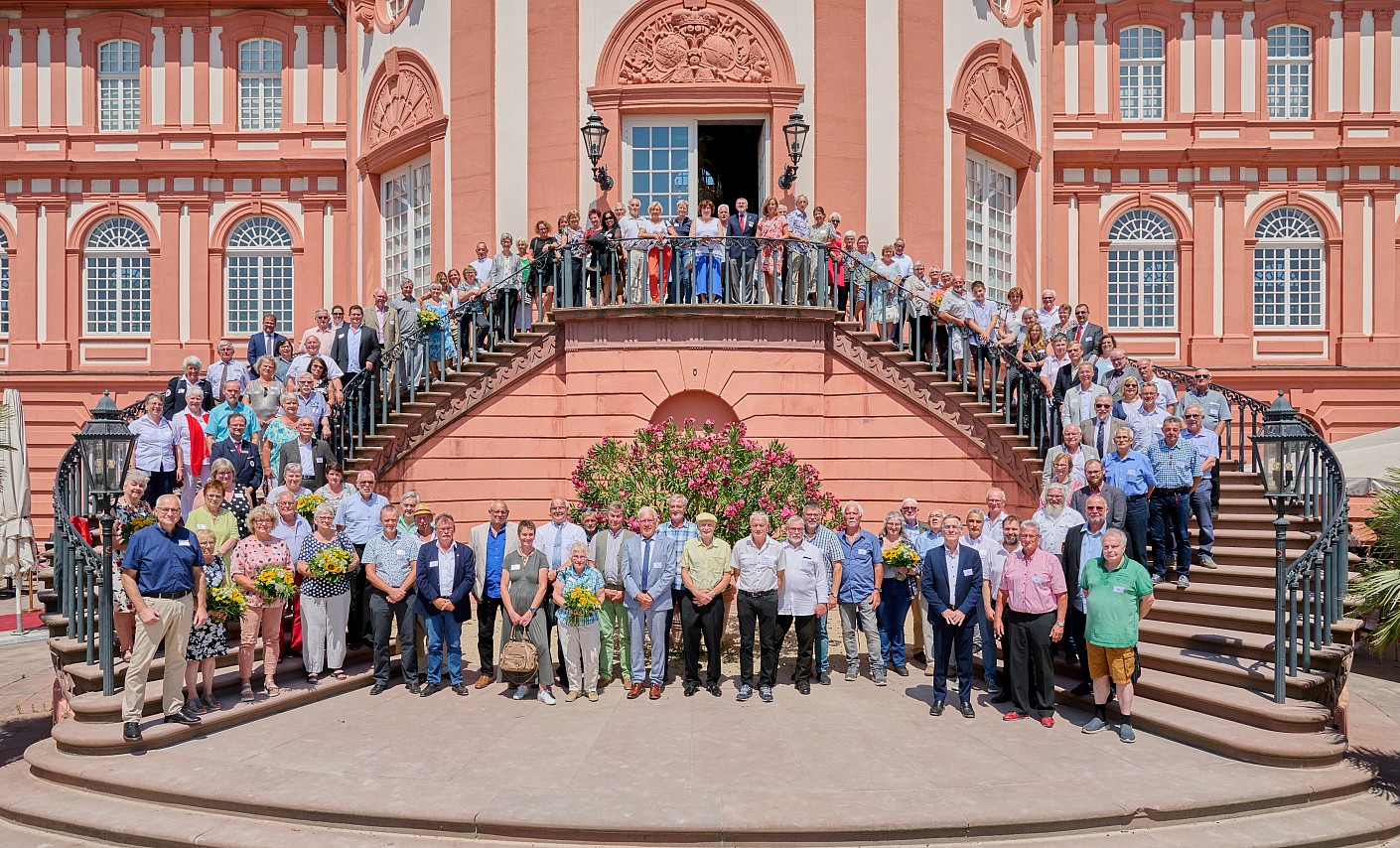 Gruppenbild Spenderehrung  Wiesbaden 2023