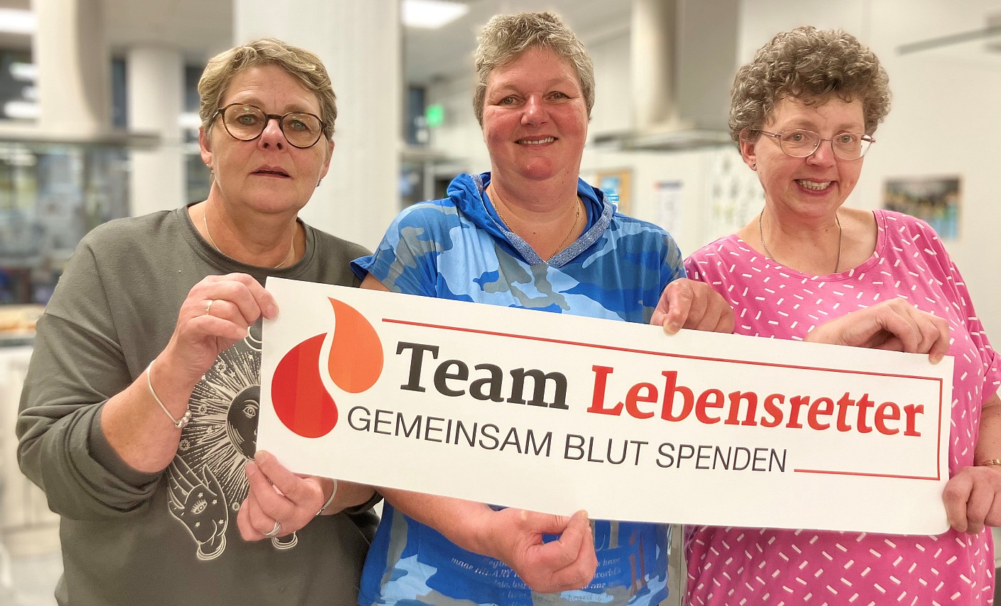 Unterstützen die Blutspende im Ehrenamt: Angelika, Brigitte und Silvia Ley Unterstützen die Blutspende im Ehrenamt: Angelika, Brigitte und Silvia Ley