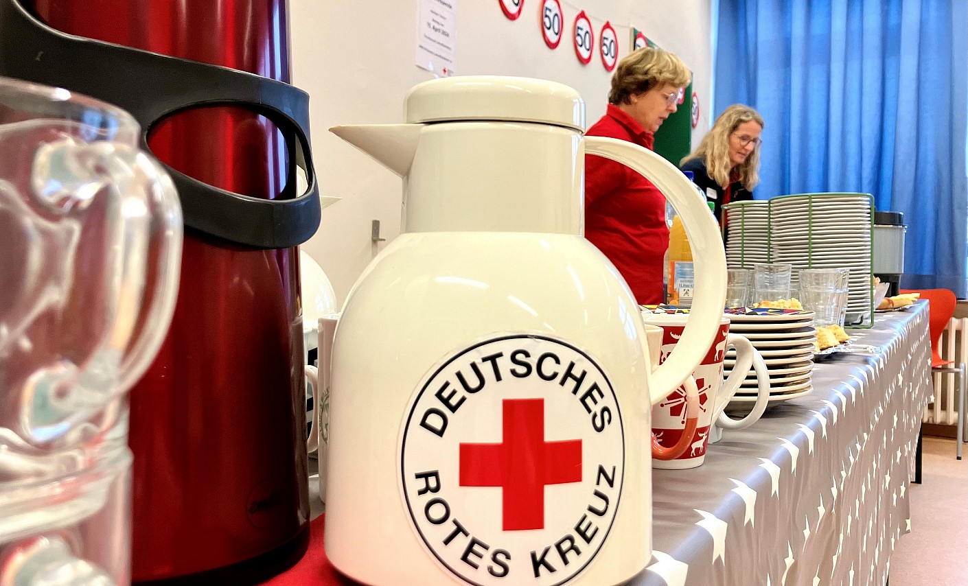 Imbiss-Buffet bei einem DRK-Blutspendetermin Imbiss-blutspende