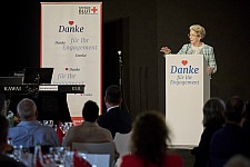Staatsrätin Barbara Bosch dankte den Rekordspender*innen in Stuttgart