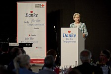 Staatsrätin Barbara Bosch dankte den Rekordspender*innen in Stuttgart
