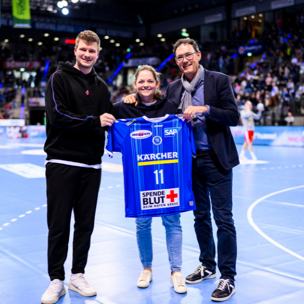 Das besondere Trikot des TVB Stuttgart mit dem Spende Blut Logo auf der Vorderseite