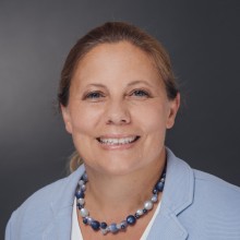 Dr. Veronika Brixner